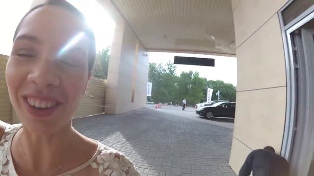 VLOG: Зарядка для позвоночника / Лечу прыщи / Машина на день рождения / смотреть онлайн