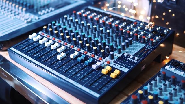 កំពូល Mixer របស់អាមេរិច ,Soundcraft Mixer смотреть онлайн