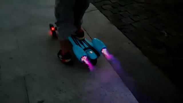 Jet Scooter Новый Реактивный Самокат смотреть онлайн