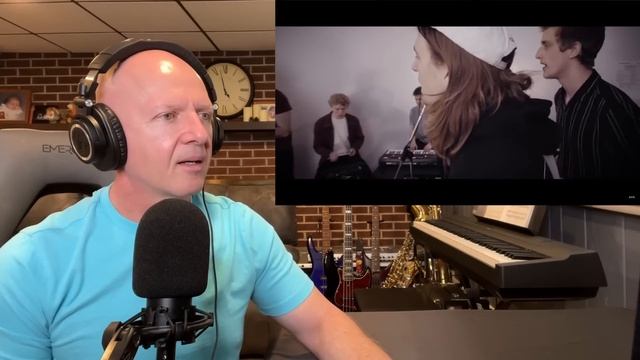 Band Teacher Reacts Tom's Diner by AnnenMayKantereit and Giant Rooks смотреть онлайн