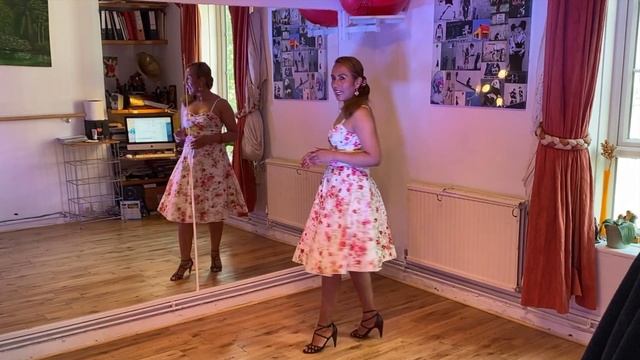 Milonga-Candombe Class with Mina and Giraldo, open to all levels. смотреть онлайн