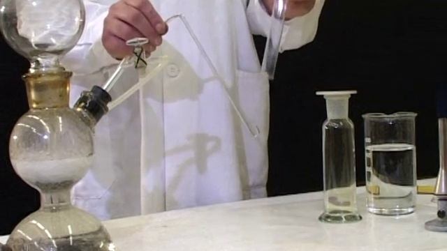 Взаємодія хлору з воднем смотреть онлайн