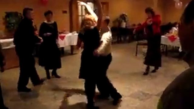 Танец свидетеля на свадьбе смотреть онлайн