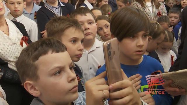 Аллея победителей появилась в Детской школе искусств № 1 смотреть онлайн