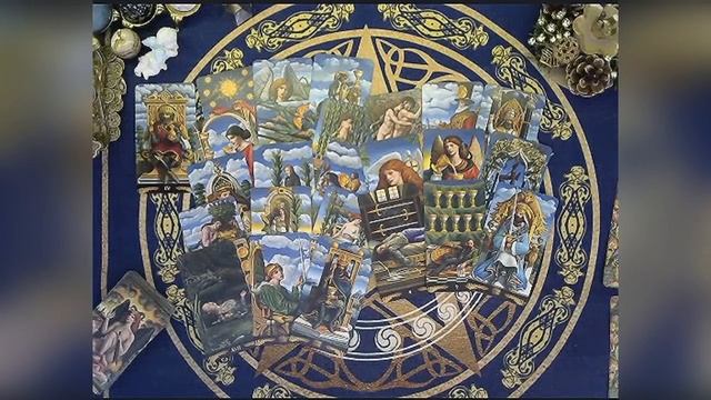 ЧЕМ ОН СЕЙЧАС ЗАНЯТ? ЧТО ДЕЛАЕТ? ТАРО ОНЛАЙН смотреть онлайн