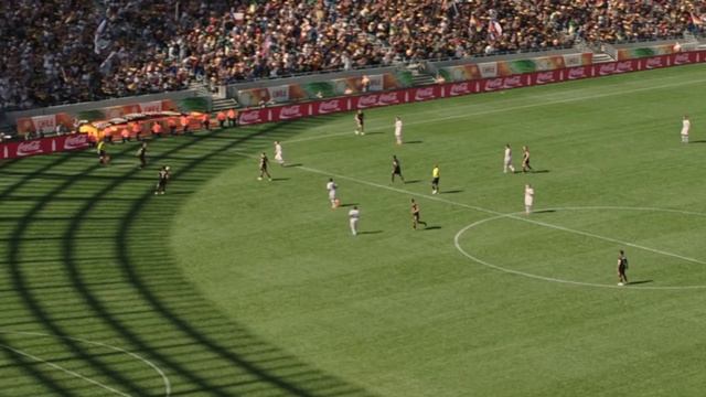 15 самых НЕВЕРОЯТНЫХ штрафных ударов смотреть онлайн