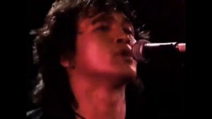 ГРУППА КИНО - ПЕРЕМЕН ТРЕБУЮТ НАШИ СЕРДЦА (ВИКТОР ЦОЙ)