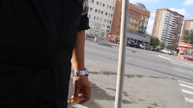 Запрещают снимать на улице смотреть онлайн