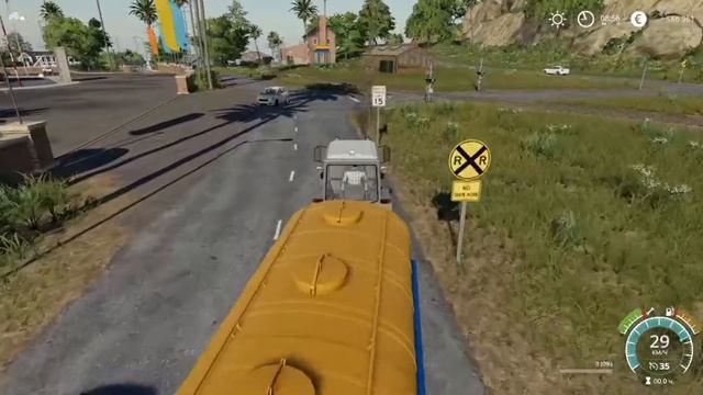 Прицеп - бочка для FS19. Гибрид прицепа ПТС и молоковоза. Обзор мода. смотреть онлайн