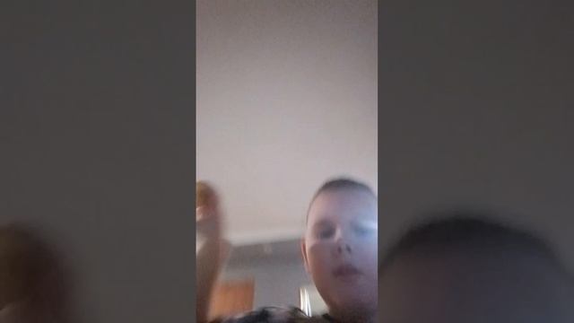 А у тебя какой телефон? У меня realmie c33