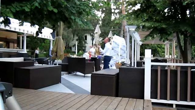 Elvis Presley - Blue Suede Shoes (sax cover) смотреть онлайн