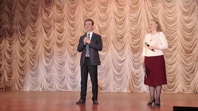 Новые костюмы хору ДК ЧМК смотреть онлайн