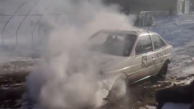 Ford escort Sport-cupe Katanie Szczurek vs.Spidi vol.7 смотреть онлайн