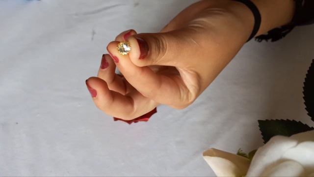 Diy Flowers/Satin Ribbon Rose/Rolled Ribbon Roses Tutorial смотреть онлайн