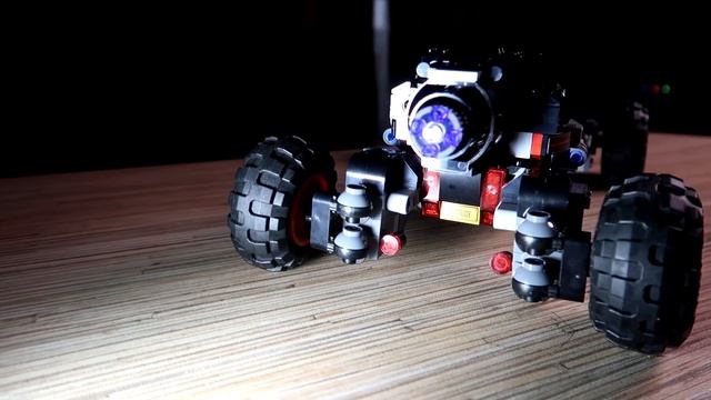 Обзор ЛЕГО: LEGO Batman Movie The Batmobile (70905)
