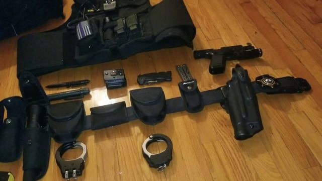 Armed Security EDC смотреть онлайн