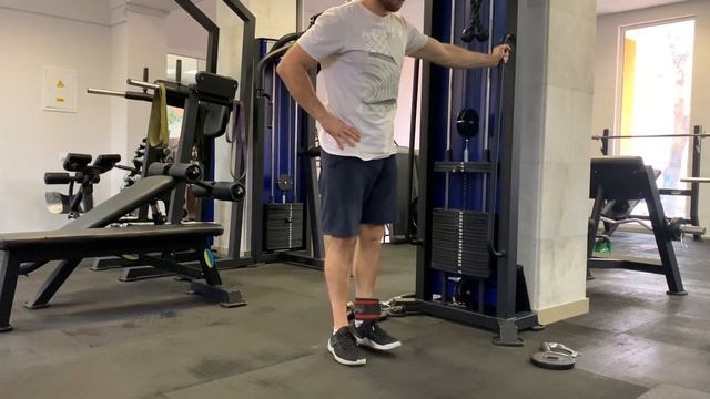 Приведение Бедра В Горизонтальном Блоке