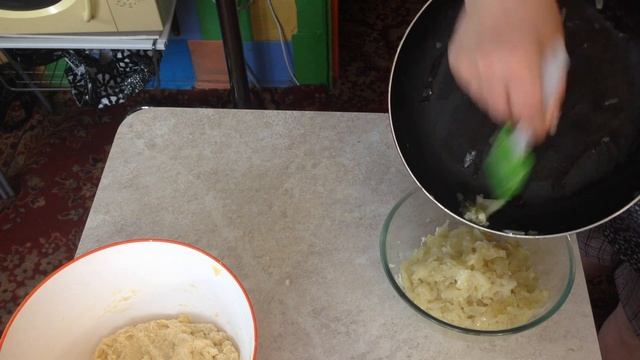 Супер - пирог с плавленными  сырками.