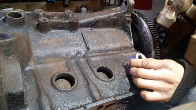 Как поставить Заглушки на блоке Двигателя за 5 секунд смотреть онлайн