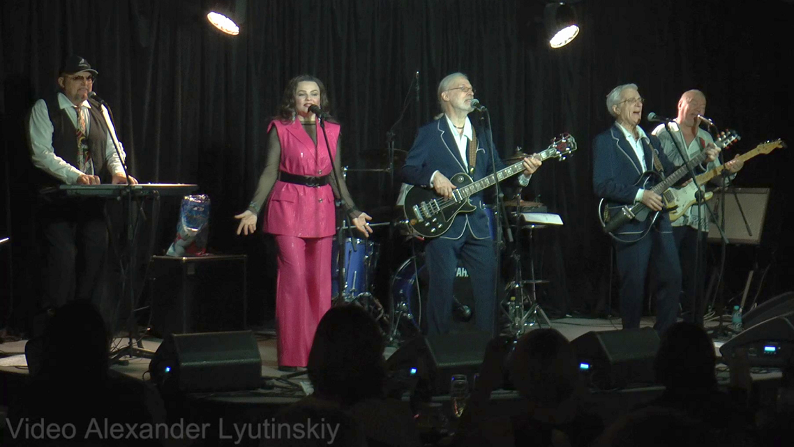 ВИА Поющие гитары - "Толстый Карлсон" смотреть онлайн