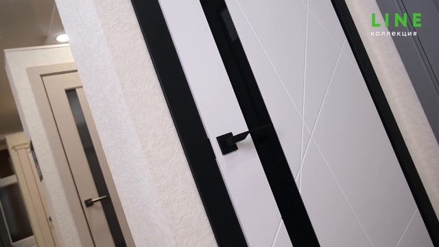 Дверь с оригинальной геометрией для интерьера в стиле минимализм, хайтек, лофт. Коллекция Line