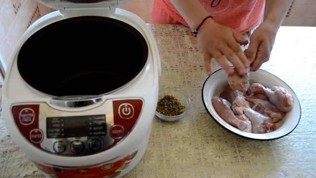 Курица тушеная смотреть онлайн