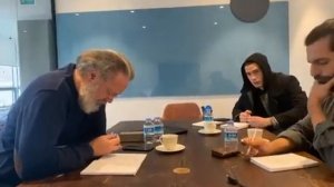 Айтач Шашмаз и Серкан Чайоглу читают сценарий фильма Первый Гёктюрк / İlk Göktürk