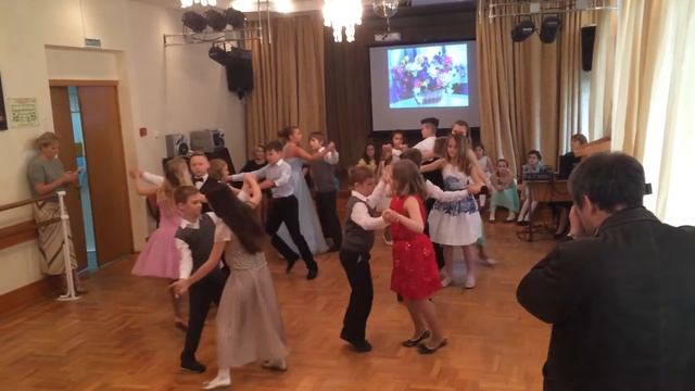 Танец. Выпускной 4 класс. смотреть онлайн