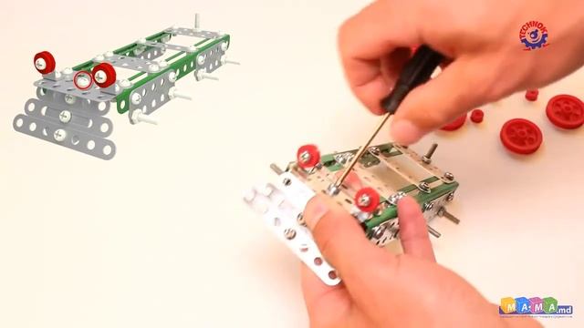 Конструктор металлический ТехноК Поезд 4814 смотреть онлайн