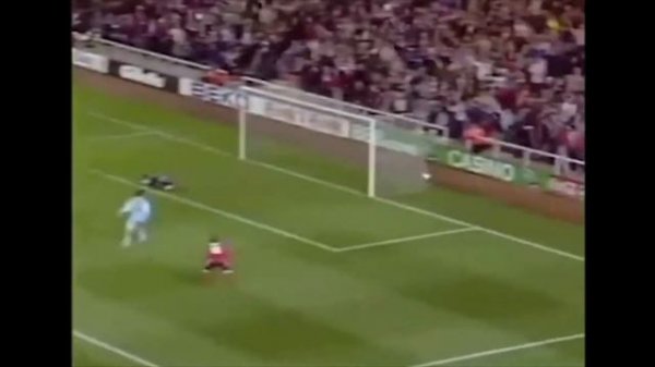 A few career goals from Boudewijn Zenden