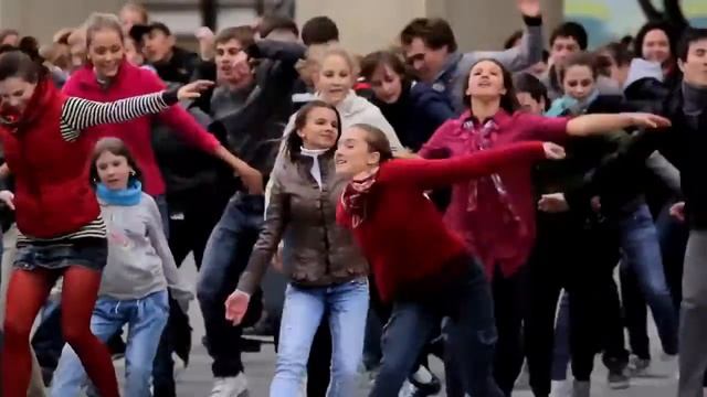 Танец молодежи под Русскую Песню. смотреть онлайн