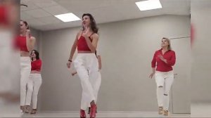 Бачата, девушки танцуют соло!