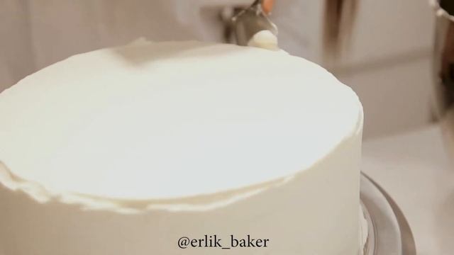 Натуральные сливки MILA с Erlik Baker