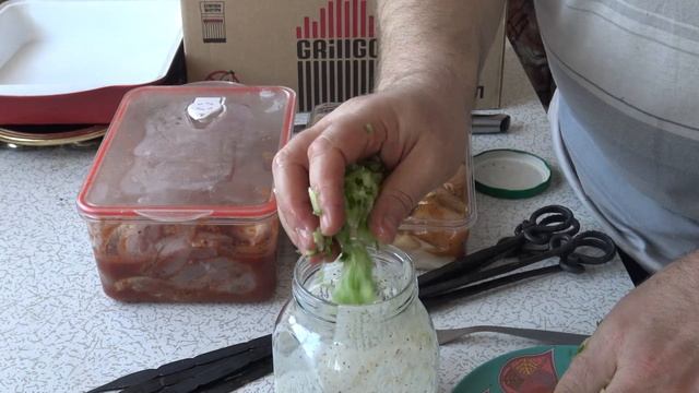 Шашлык в тандыре с йогуртовым соусом и бёдрышки индейки на "умных" углях GrillGo|| #GrillGo. смотреть онлайн