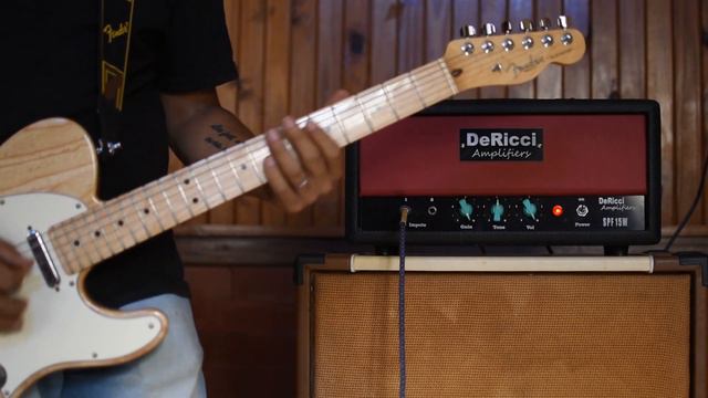 DeRicci Spitfire 15 + 2x12 Celestion V30 Funk Impro смотреть онлайн