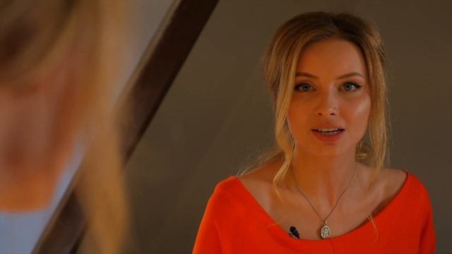 Актриса Ольга Михайлова читает стихи Высоцкого смотреть онлайн