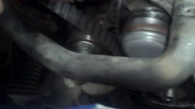 RENAULT CLIO 1200 TIMING BELT REMOVAL 10 MODEL смотреть онлайн