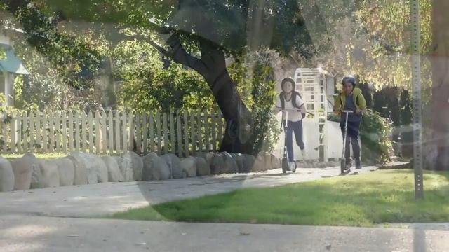 Городской двухколёсный самокат Razor A5 AIR с надувными колёсами 200 мм 1 смотреть онлайн