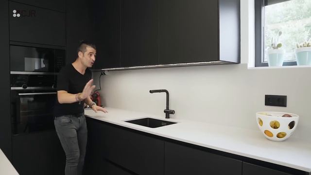 Cocina NEGRO Mate encimera Gris CJR смотреть онлайн