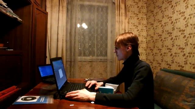 Распаковка ноутбука DNS17,3'' смотреть онлайн