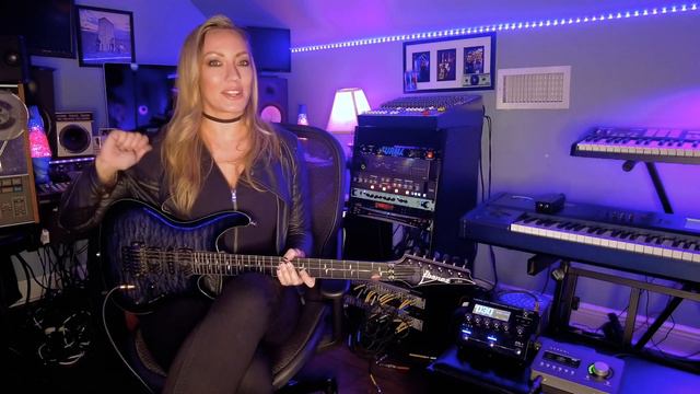 Boss GT-1000CORE Multi-Effects Processor | Overview and Demo with Nita Strauss смотреть онлайн