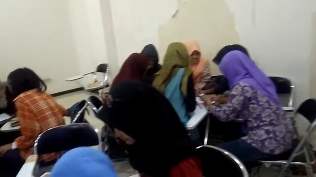 English Morphology Game " Root-O" by Group 8 Off D смотреть онлайн