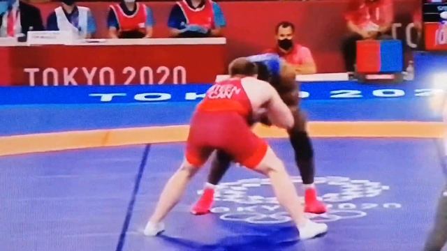 OLIMPIADI TOKYO 2020 - Lotta 97 kg Ripescaggio per finale medaglia di bronzo смотреть онлайн