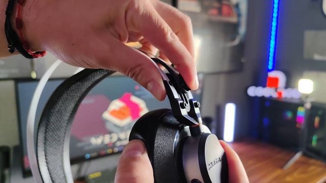 Auriculares Cougar VM410 TOURNAMENT