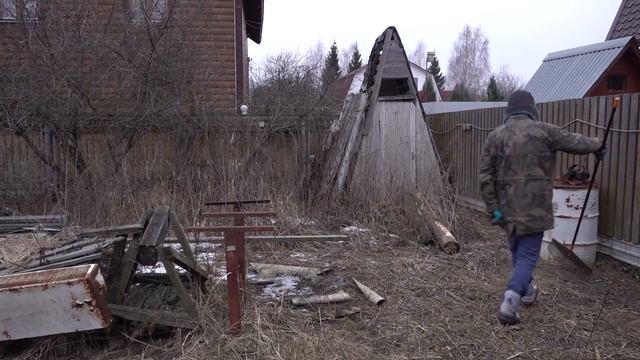 Дача 20 соток - Продолжаю Уборку / Найден Люк смотреть онлайн