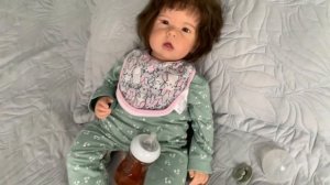 Vlog Реборн Эмили заболела/Vlog Reborn Emily está doente / roleplay