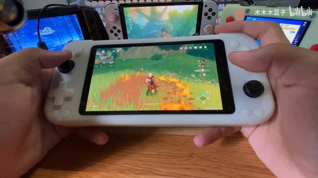 DIY Windows handheld game console and run Genshin Impact смотреть онлайн