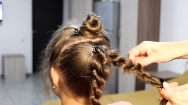 Как бысто собрать пучок из волос смотреть онлайн