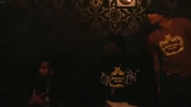 Roots Manuva..Whos dat...Pataphysics смотреть онлайн