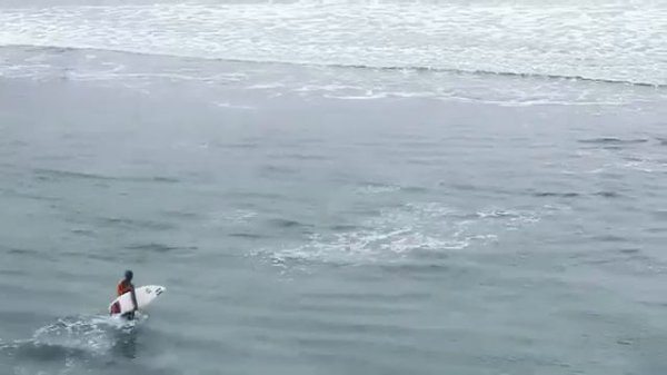 English File 4thE - Upper-Intermediate - Video Listening - 4B: Riding the waves